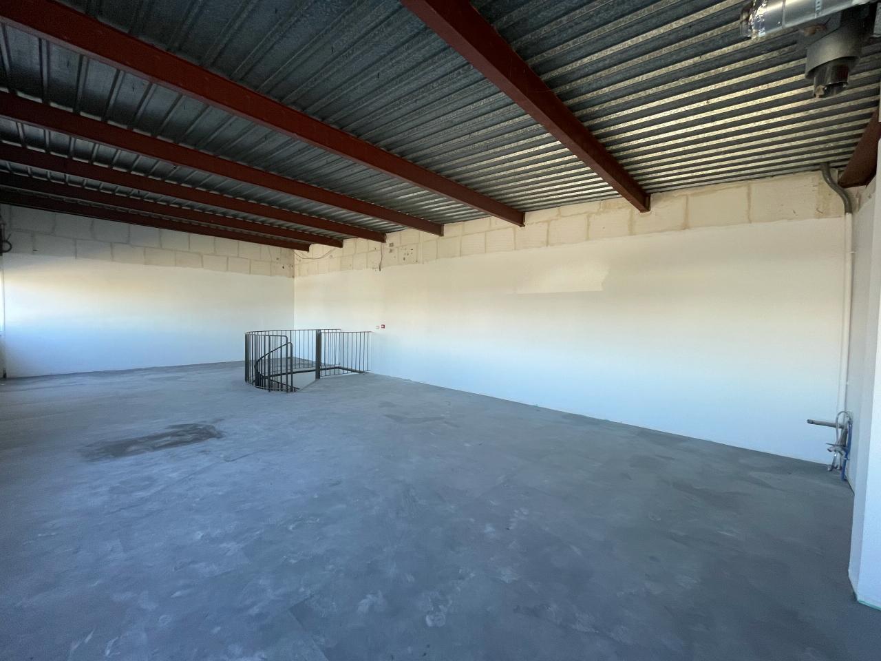Local d'activité Massy 887m² Location local d'activité Massy Essonne OLACT2424456 5